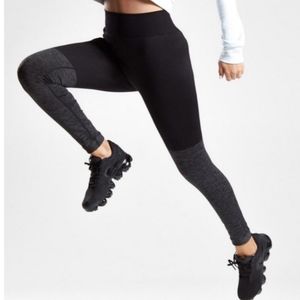 GYMSHARK Twotone Seamless Leggings | Size- M